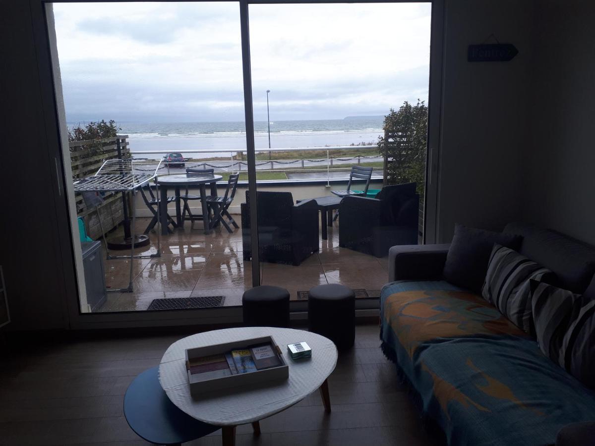 Appartement Lestrevet, les pieds dans l eau à Plomodiern Extérieur photo