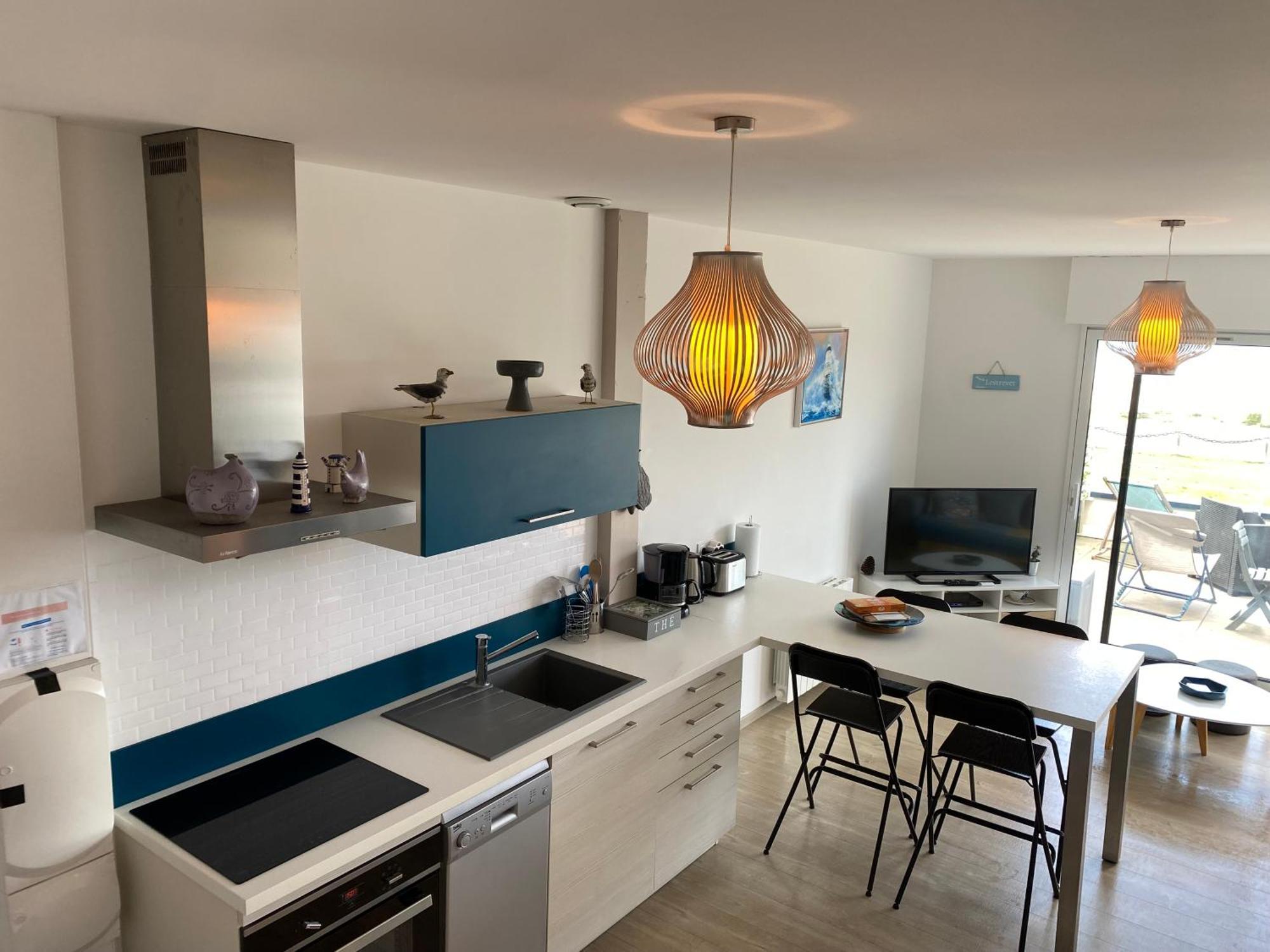 Appartement Lestrevet, les pieds dans l eau à Plomodiern Extérieur photo